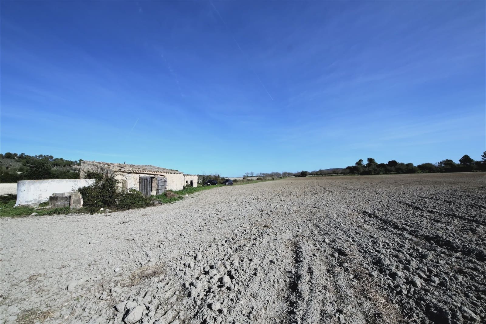 Finca/Country House for sale in Sant Joan - € 210,000 (Ref: 7385437)