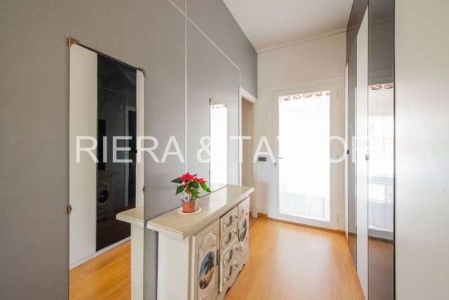 2 soveværelse Lejlighed til salg i Vilafranca de Bonany - € 343.900 (Ref: 7435265)