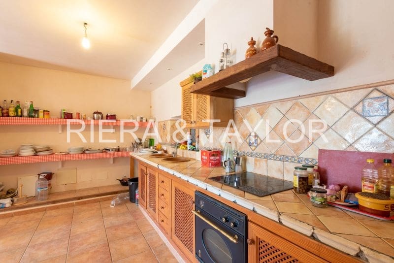 4 bedroom Finca/Country House for sale in Sant Llorenc des Cardassar - € 4,250,000 (Ref: 7504070)