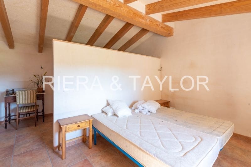4 bedroom Finca/Country House for sale in Sant Llorenc des Cardassar - € 4,250,000 (Ref: 7504070)