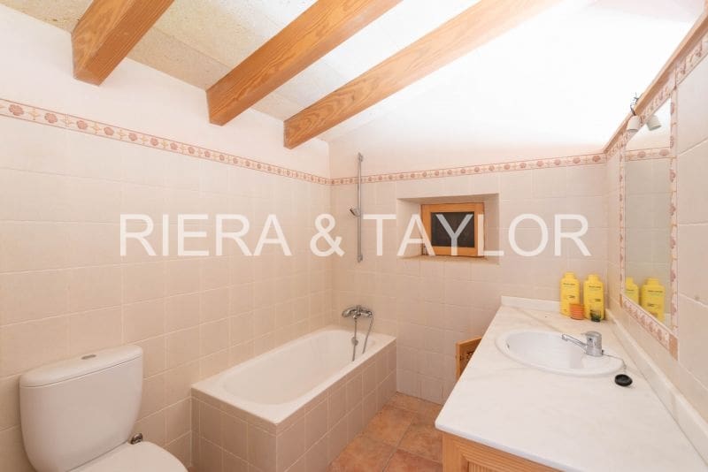 4 bedroom Finca/Country House for sale in Sant Llorenc des Cardassar - € 4,250,000 (Ref: 7504070)