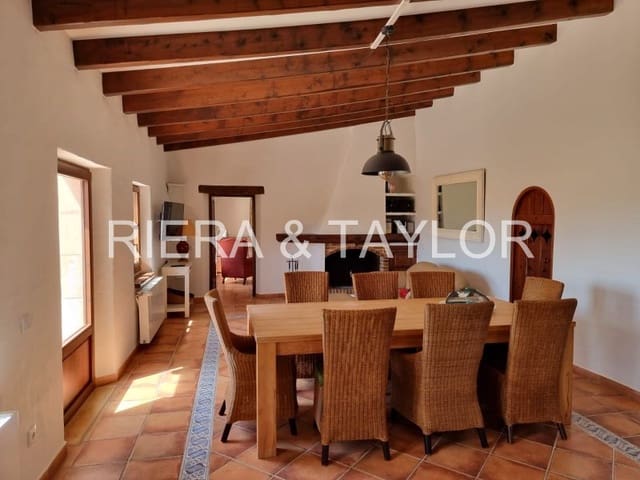 4 bedroom Finca/Country House for sale in Son Macia, Manacor - € 1,690,000 (Ref: 7523791)