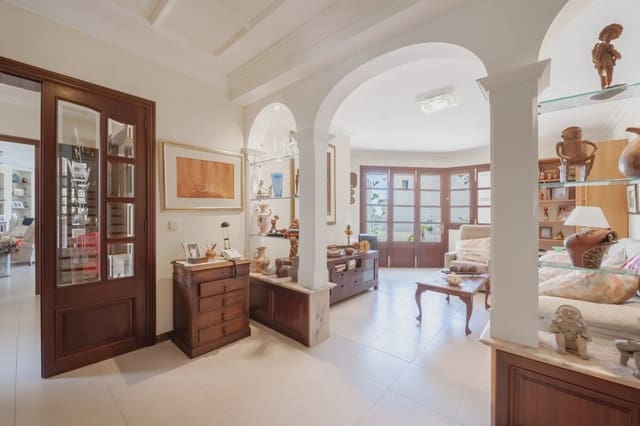 4 soveværelse Byhus til salg i Cala Mandia, Manacor - € 1.350.000 (Ref: 7570052)