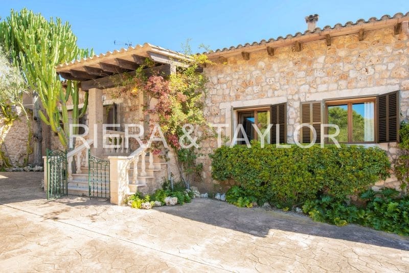 3 soveværelse Finca/Landehus til salg i Manacor - € 1.100.000 (Ref: 7577128)