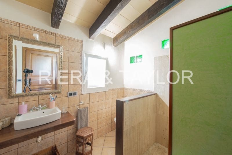 3 bedroom Finca/Country House for sale in Manacor - € 600,000 (Ref: 7710090)