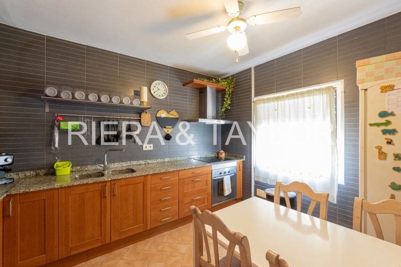 3 soverom Hus til salgs i Cala Millor - € 395 000 (Ref: 7718535)