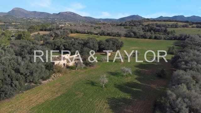 Finca/Country House for sale in Manacor - € 1,300,000 (Ref: 7718537)
