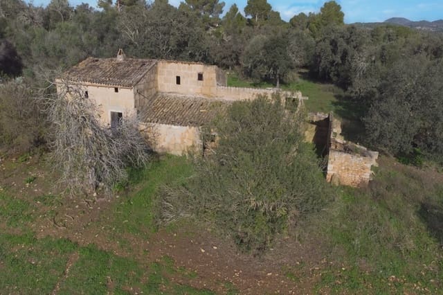 Finca/Herregård til salgs i Manacor - € 1 200 000 (Ref: 7718537)