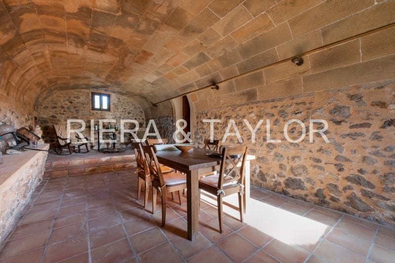 6 sovrum Finca/Hus på landet till salu i Arta - 2 500 000 € (Ref: 8047743)