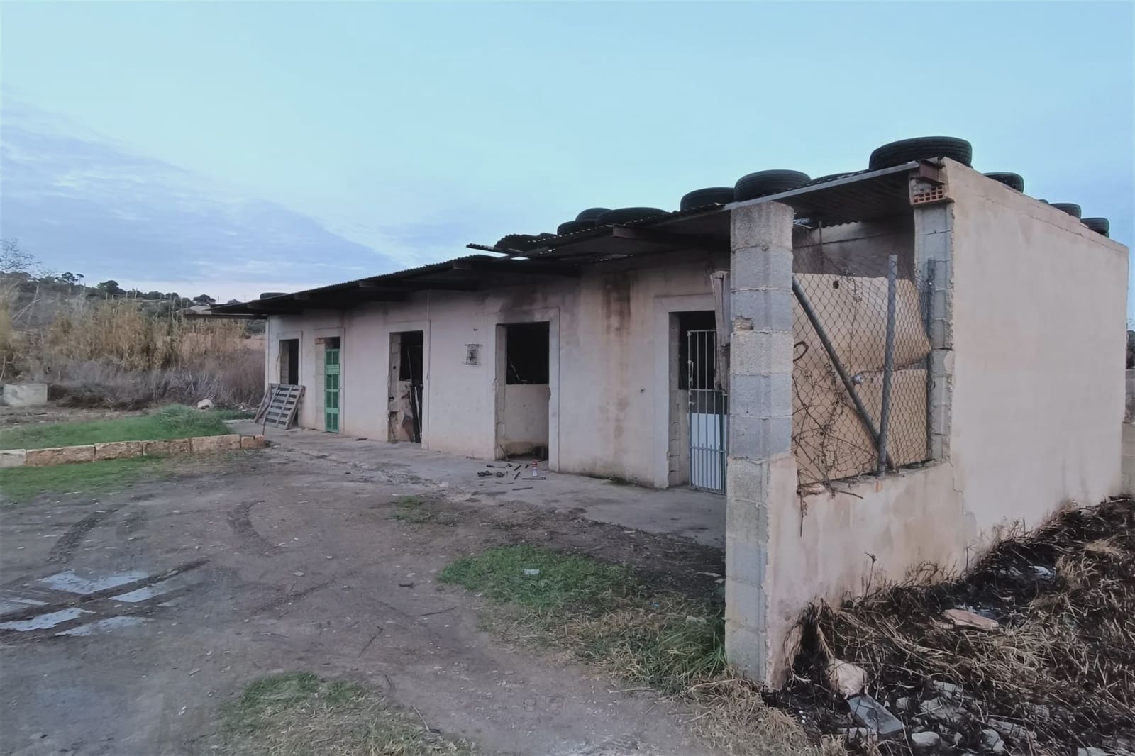 3 soverom Finca/Herregård til salgs i Manacor - € 300 000 (Ref: 8074354)