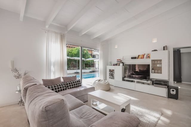 3 quarto Casa em Banda para venda em Port Verd, Son Servera - 940 000 € (Ref: 8074358)