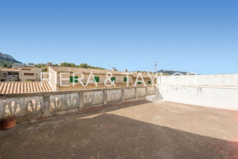 8 soveværelse Byhus til salg i Son Servera - € 700.000 (Ref: 8074371)