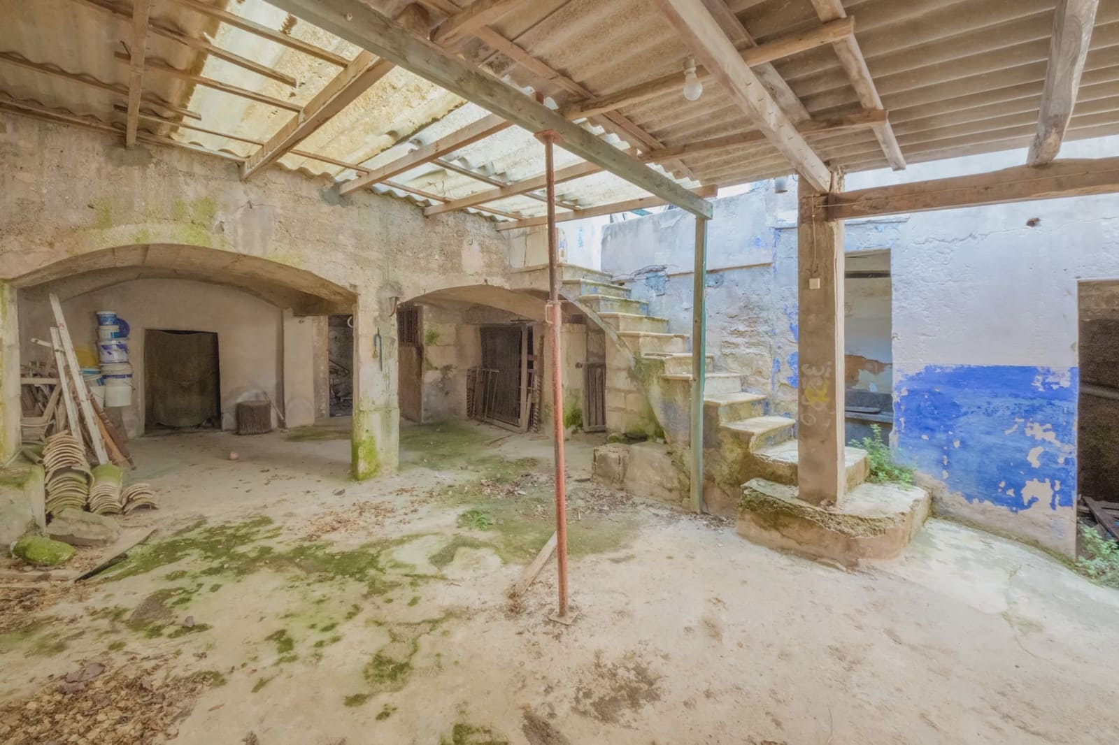 8 bedroom Townhouse for sale in Son Servera - € 700,000 (Ref: 8074371)