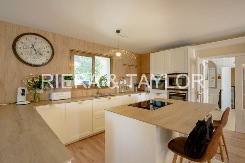 3 slaapkamer Finca/Landhuis te koop in Sa Rapita / La Rapita - € 2.395.000 (Ref: 8074373)