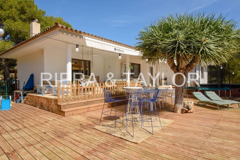3 slaapkamer Finca/Landhuis te koop in Sa Rapita / La Rapita - € 2.395.000 (Ref: 8074373)