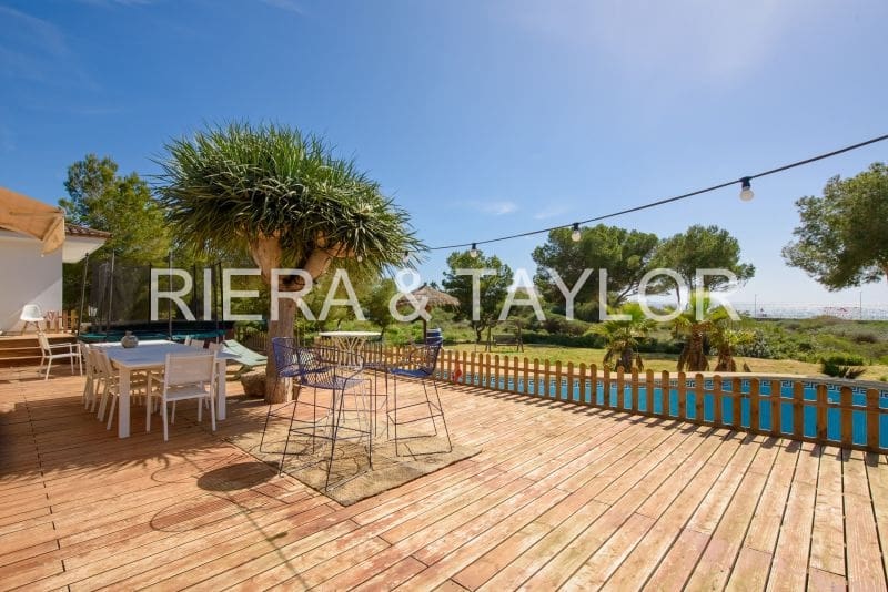 3 slaapkamer Finca/Landhuis te koop in Sa Rapita / La Rapita - € 2.395.000 (Ref: 8074373)