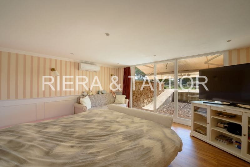 3 slaapkamer Finca/Landhuis te koop in Sa Rapita / La Rapita - € 2.395.000 (Ref: 8074373)