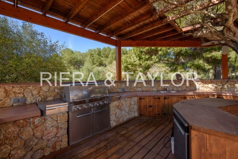 3 slaapkamer Finca/Landhuis te koop in Sa Rapita / La Rapita - € 2.395.000 (Ref: 8074373)