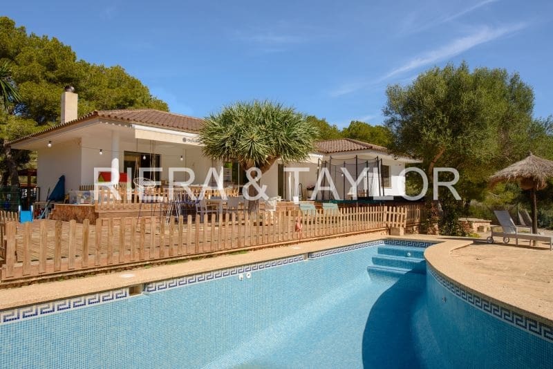 3 slaapkamer Finca/Landhuis te koop in Sa Rapita / La Rapita - € 2.395.000 (Ref: 8074373)