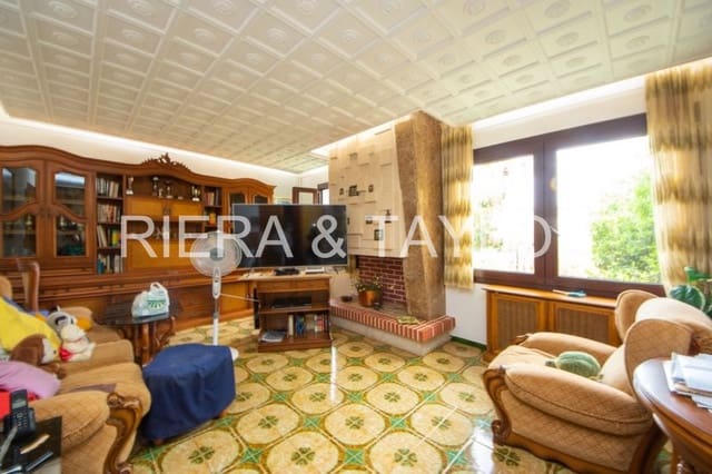 4 soveværelse Byhus til salg i Sa Coma, Sant Llorenç des Cardassar - € 790.000 (Ref: 8074378)