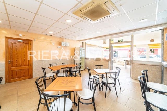 Erhverv til salg i Puerto de Alcudia, Alcúdia - € 324.000 (Ref: 8200965)