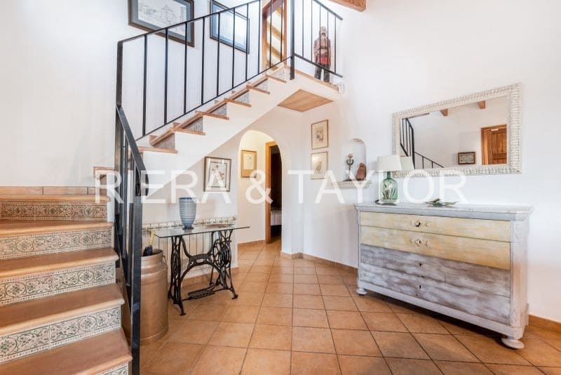 4 soveværelse Finca/Landehus til salg i Cala Murada - € 1.490.000 (Ref: 8200976)