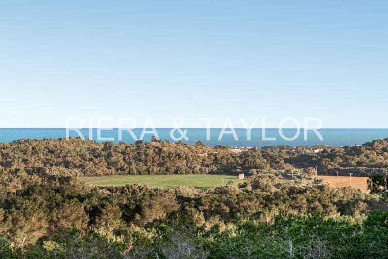 4 soveværelse Finca/Landehus til salg i Cala Murada - € 1.490.000 (Ref: 8200976)