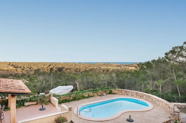 4 bedroom Finca/Country House for sale in Cala Murada, Manacor - € 1,490,000 (Ref: 8200976)