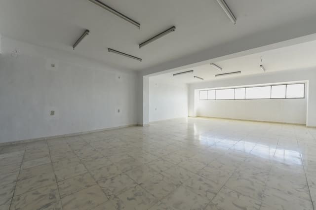 Villa til salgs i Manacor - € 1 000 000 (Ref: 8207750)