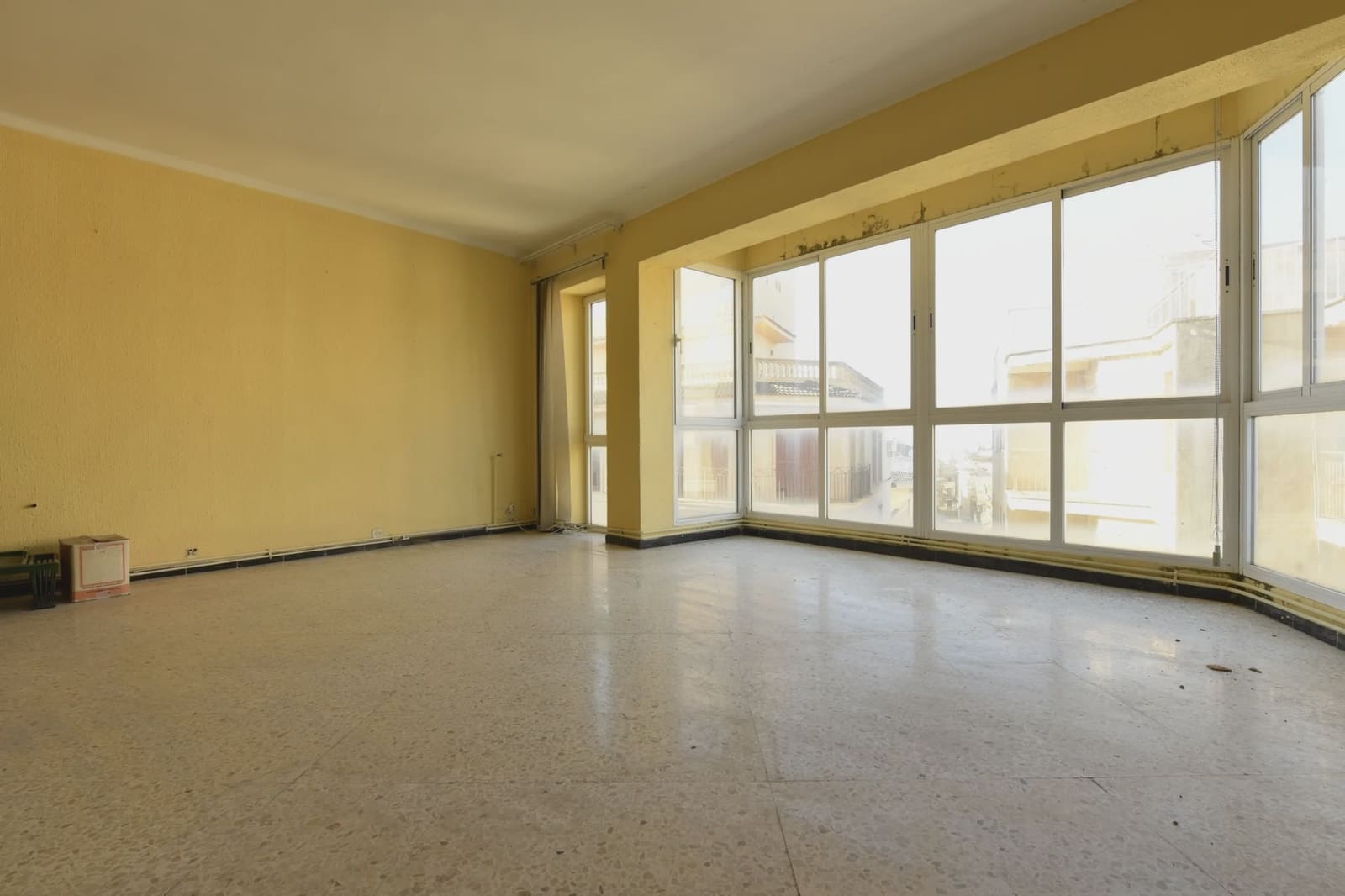 Villa for sale in Manacor - € 1,000,000 (Ref: 8207750)