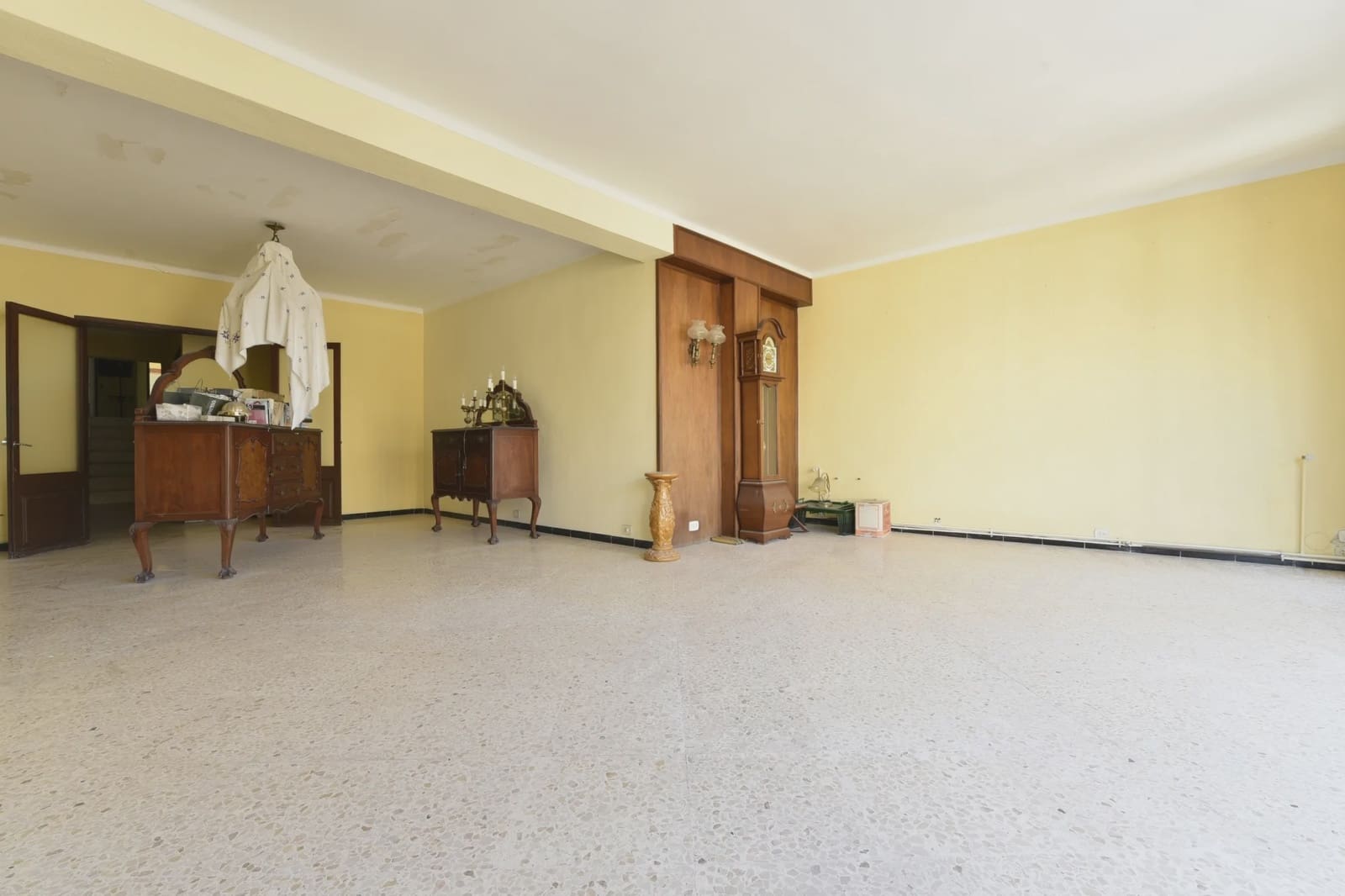 Villa for sale in Manacor - € 1,000,000 (Ref: 8207750)