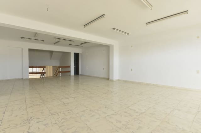 Villa til salg i Manacor - € 1.000.000 (Ref: 8207750)