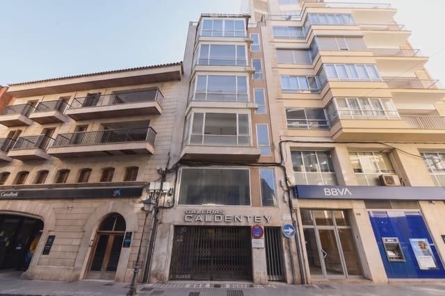 Villa til salg i Manacor - € 1.000.000 (Ref: 8207750)