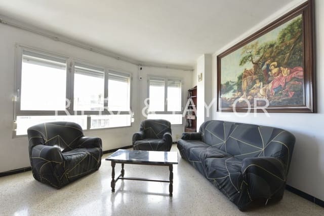 4 bedroom Apartment for sale in Manacor - € 299,000 (Ref: 8254326)