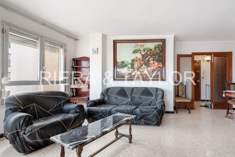 4 bedroom Apartment for sale in Manacor - € 299,000 (Ref: 8254326)