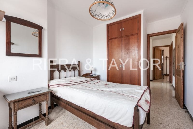 4 bedroom Apartment for sale in Manacor - € 299,000 (Ref: 8254326)