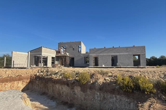 Grunde uden byggetilladelser til salg i Manacor - € 2.500.000 (Ref: 8303652)