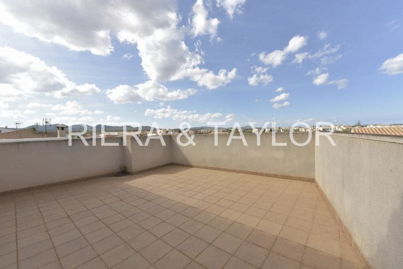 3 bedroom Townhouse for sale in Portocolom - € 615,000 (Ref: 8408598)