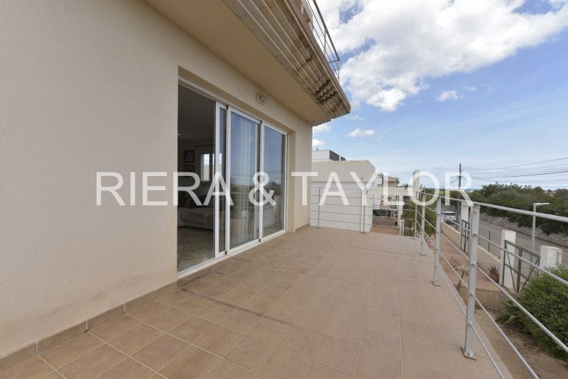 3 bedroom Townhouse for sale in Portocolom - € 615,000 (Ref: 8408598)