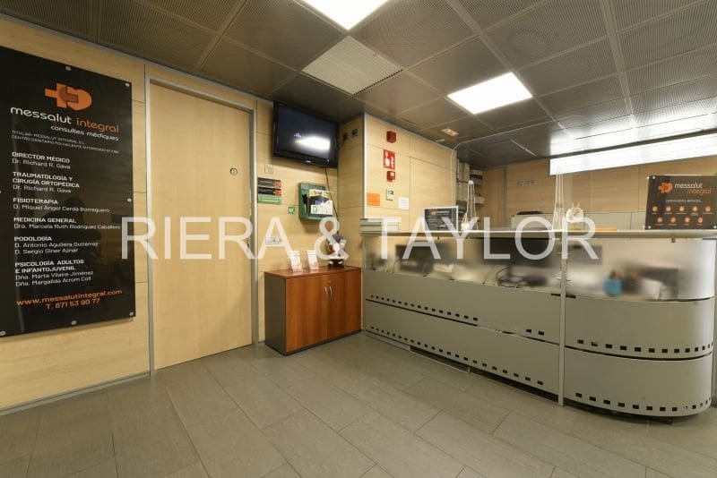 Kaupallinen myytävänä paikassa Manacor - 336 000 € (Ref: 8413631)