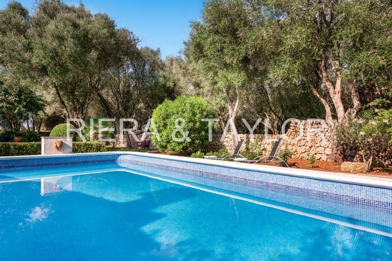 4 soveværelse Finca/Landehus til salg i Felanitx - € 1.750.000 (Ref: 8439709)