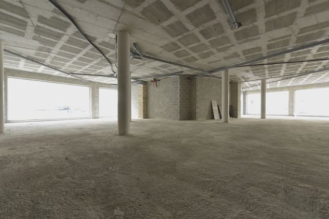 Commercieel te koop in Manacor - € 415.000 (Ref: 8444953)