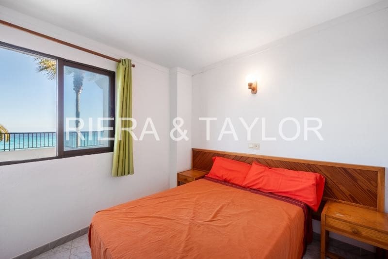 Apartment for sale in Cala Millor - € 2,630,000 (Ref: 8456256)