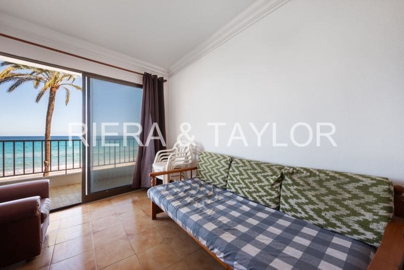 Apartment for sale in Cala Millor - € 2,630,000 (Ref: 8456256)