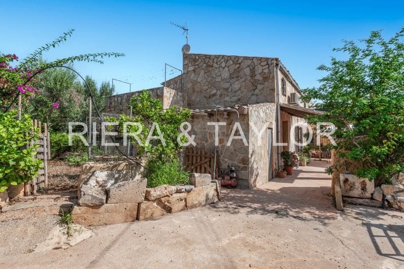 4 makuuhuone Maalaistalo myytävänä paikassa Portocristo / Port de Manacor - 580 000 € (Ref: 8481373)