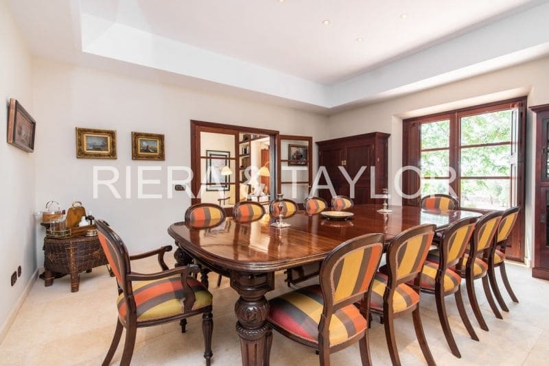 4 bedroom Finca/Country House for sale in Portocristo / Port de Manacor - € 2,975,000 (Ref: 8510751)