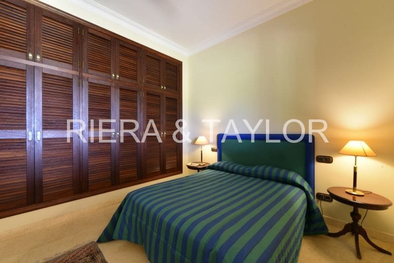 4 bedroom Finca/Country House for sale in Portocristo / Port de Manacor - € 2,975,000 (Ref: 8510751)