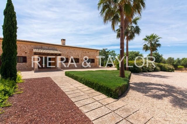 4 slaapkamer Finca/Landhuis te koop in Portocristo / Port de Manacor, Manacor - € 2.975.000 (Ref: 8510751)