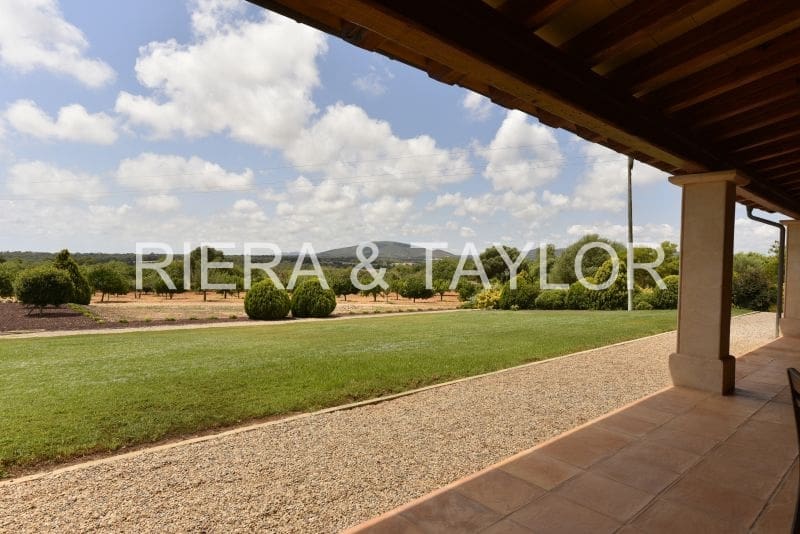 4 bedroom Finca/Country House for sale in Portocristo / Port de Manacor - € 2,975,000 (Ref: 8510751)
