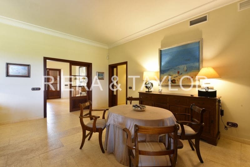 4 bedroom Finca/Country House for sale in Portocristo / Port de Manacor - € 2,975,000 (Ref: 8510751)